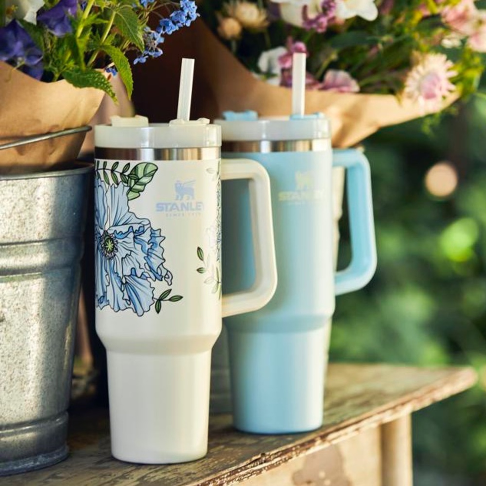 🌸 NEW Floral Stanley Adventure Quencher TRAVEL TUMBLER | 40 oz